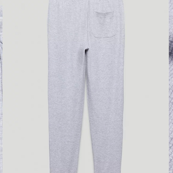 Aritzia lightweight waffle joggers - Picture 2 of 3